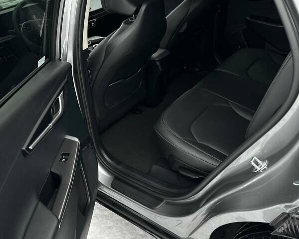 Серый Киа EV6, объемом двигателя 0 л и пробегом 38 тыс. км за 27499 $, фото 44 на Automoto.ua
