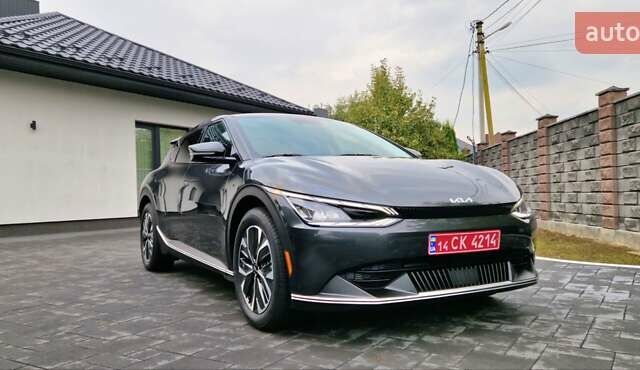 Серый Киа EV6, объемом двигателя 0 л и пробегом 2 тыс. км за 29000 $, фото 39 на Automoto.ua
