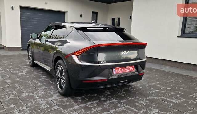 Серый Киа EV6, объемом двигателя 0 л и пробегом 2 тыс. км за 29000 $, фото 33 на Automoto.ua