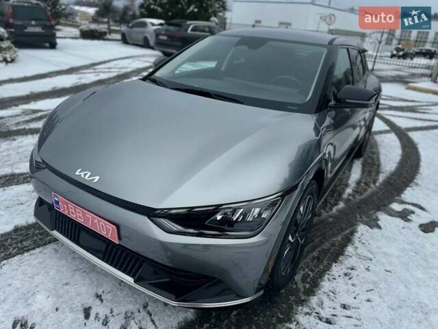 Серый Киа EV6, объемом двигателя 0 л и пробегом 38 тыс. км за 27499 $, фото 11 на Automoto.ua