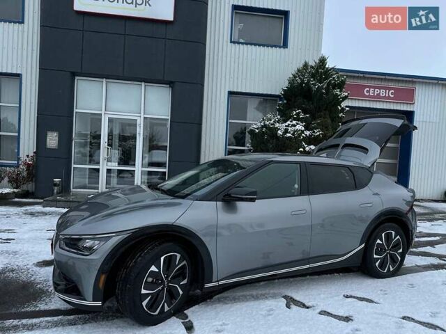 Серый Киа EV6, объемом двигателя 0 л и пробегом 38 тыс. км за 27499 $, фото 101 на Automoto.ua