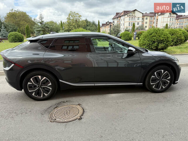 Серый Киа EV6, объемом двигателя 0 л и пробегом 9 тыс. км за 28500 $, фото 11 на Automoto.ua