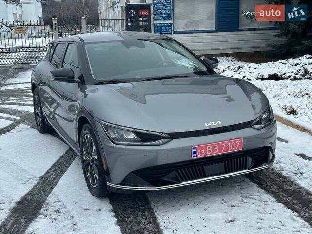 Серый Киа EV6, объемом двигателя 0 л и пробегом 38 тыс. км за 27499 $, фото 9 на Automoto.ua