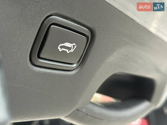 Сірий Кіа EV6, об'ємом двигуна 0 л та пробігом 19 тис. км за 36500 $, фото 6 на Automoto.ua