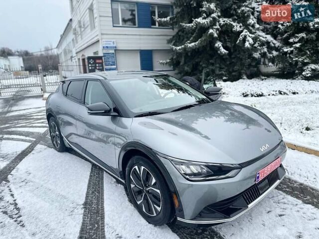Серый Киа EV6, объемом двигателя 0 л и пробегом 38 тыс. км за 27499 $, фото 30 на Automoto.ua