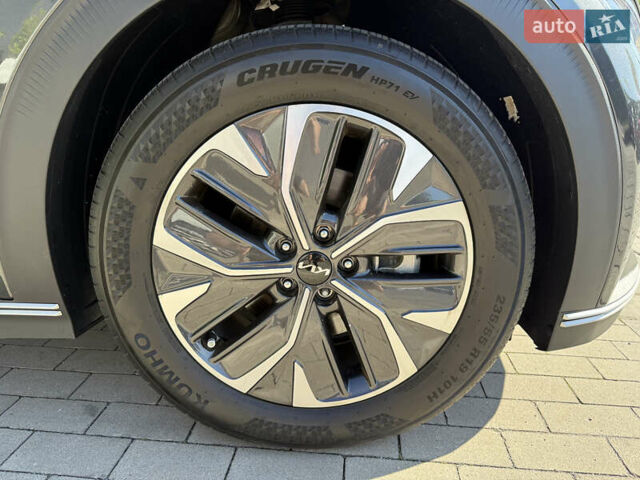 Серый Киа EV6, объемом двигателя 0 л и пробегом 9 тыс. км за 28500 $, фото 51 на Automoto.ua