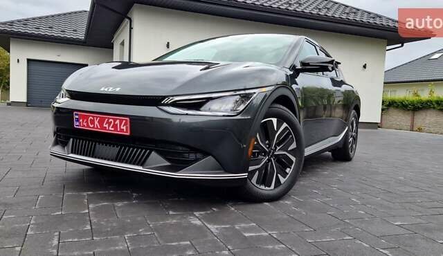 Серый Киа EV6, объемом двигателя 0 л и пробегом 2 тыс. км за 29000 $, фото 22 на Automoto.ua
