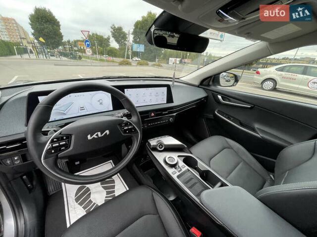Серый Киа EV6, объемом двигателя 0 л и пробегом 17 тыс. км за 28500 $, фото 15 на Automoto.ua