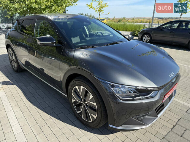 Серый Киа EV6, объемом двигателя 0 л и пробегом 9 тыс. км за 28500 $, фото 55 на Automoto.ua