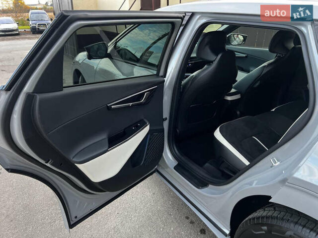 Сірий Кіа EV6, об'ємом двигуна 0 л та пробігом 1 тис. км за 38499 $, фото 34 на Automoto.ua