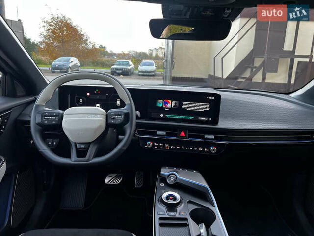 Сірий Кіа EV6, об'ємом двигуна 0 л та пробігом 1 тис. км за 38499 $, фото 39 на Automoto.ua