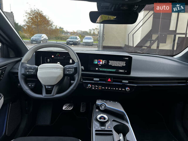 Серый Киа EV6, объемом двигателя 0 л и пробегом 1 тыс. км за 36900 $, фото 17 на Automoto.ua