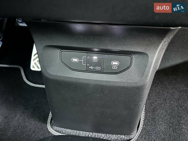 Серый Киа EV6, объемом двигателя 0 л и пробегом 1 тыс. км за 36900 $, фото 25 на Automoto.ua