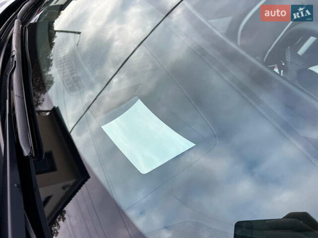 Сірий Кіа EV6, об'ємом двигуна 0 л та пробігом 1 тис. км за 38499 $, фото 26 на Automoto.ua