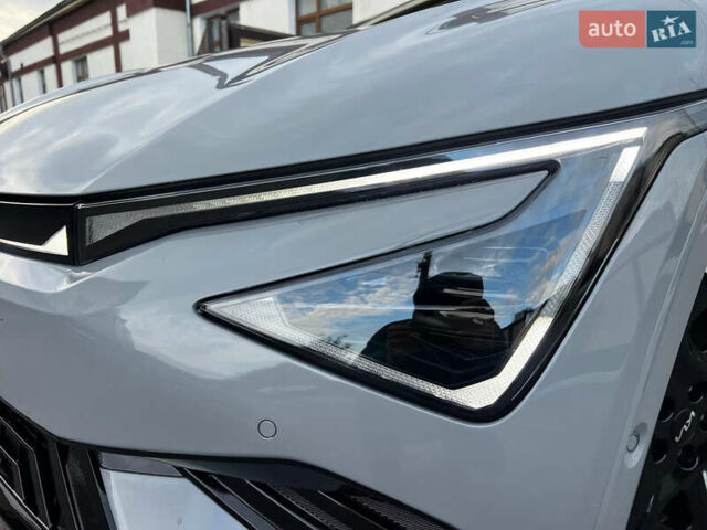 Сірий Кіа EV6, об'ємом двигуна 0 л та пробігом 1 тис. км за 38499 $, фото 25 на Automoto.ua