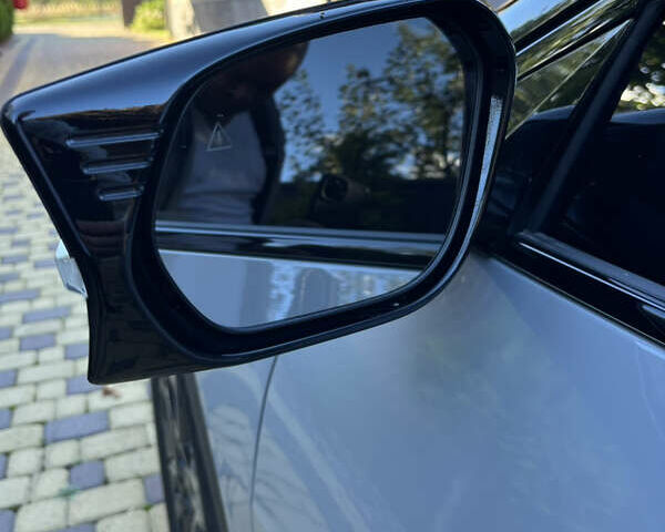 Серый Киа EV6, объемом двигателя 0 л и пробегом 3 тыс. км за 32999 $, фото 32 на Automoto.ua