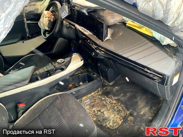 Синий Киа EV6, объемом двигателя 0.33 л и пробегом 20 тыс. км за 11500 $, фото 1 на Automoto.ua