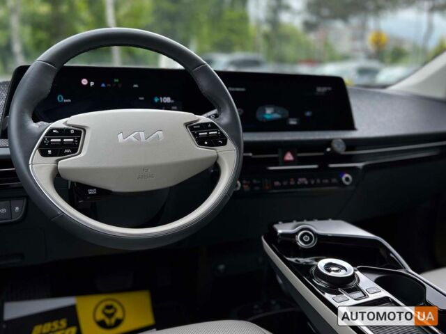 Синий Киа EV6, объемом двигателя 77 л и пробегом 62 тыс. км за 35600 $, фото 29 на Automoto.ua