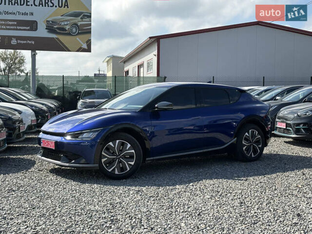 Синий Киа EV6, объемом двигателя 0 л и пробегом 95 тыс. км за 26500 $, фото 3 на Automoto.ua