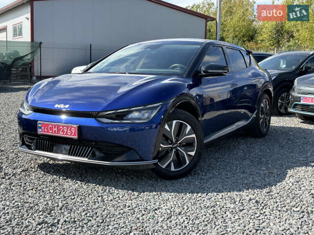 Синий Киа EV6, объемом двигателя 0 л и пробегом 95 тыс. км за 26500 $, фото 7 на Automoto.ua