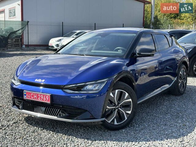 Синий Киа EV6, объемом двигателя 0 л и пробегом 95 тыс. км за 26500 $, фото 6 на Automoto.ua