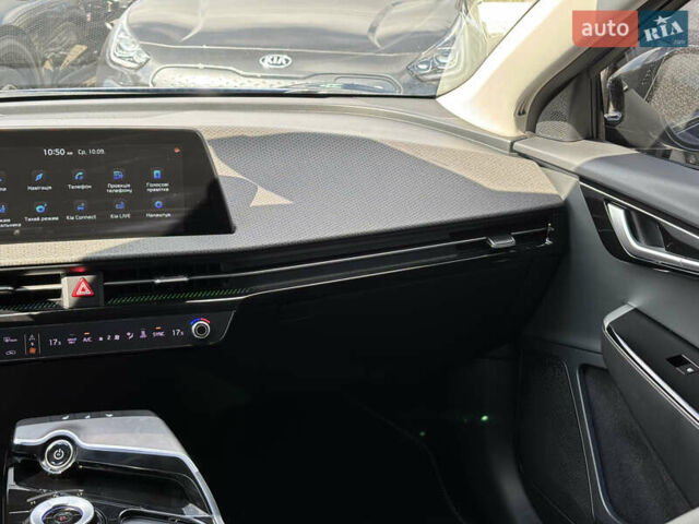 Синий Киа EV6, объемом двигателя 0 л и пробегом 95 тыс. км за 26500 $, фото 25 на Automoto.ua