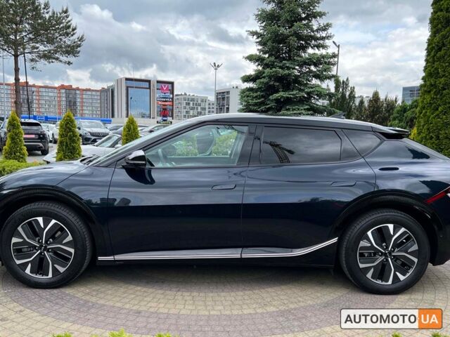 Синий Киа EV6, объемом двигателя 77 л и пробегом 62 тыс. км за 35600 $, фото 3 на Automoto.ua