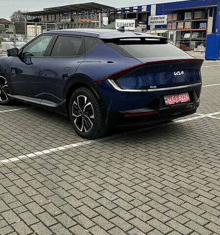 Синий Киа EV6, объемом двигателя 0 л и пробегом 29 тыс. км за 26900 $, фото 6 на Automoto.ua