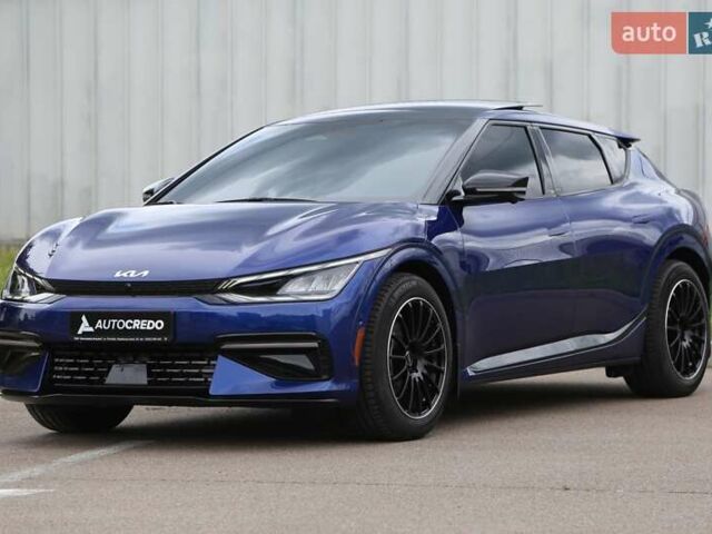 Синий Киа EV6, объемом двигателя 0 л и пробегом 44 тыс. км за 27600 $, фото 2 на Automoto.ua