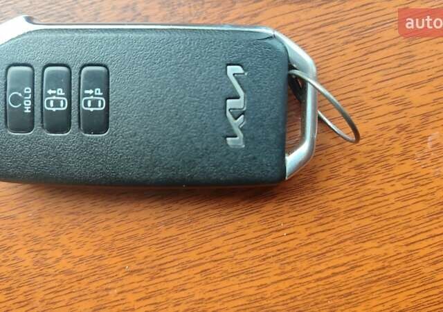 Синій Кіа EV6, об'ємом двигуна 0 л та пробігом 73 тис. км за 24200 $, фото 28 на Automoto.ua