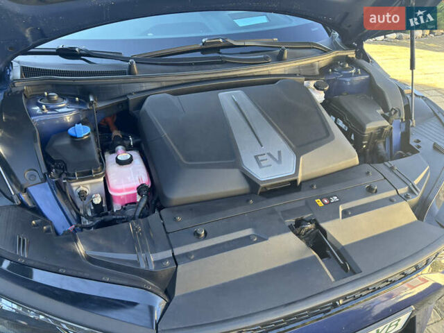 Синий Киа EV6, объемом двигателя 0 л и пробегом 24 тыс. км за 26300 $, фото 22 на Automoto.ua