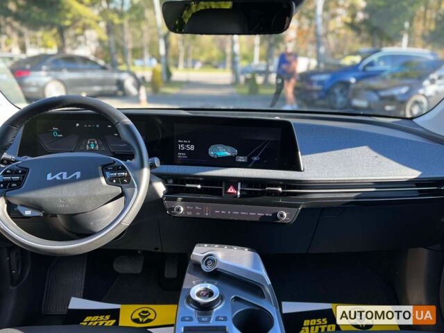 Синий Киа EV6, объемом двигателя 77 л и пробегом 63 тыс. км за 28100 $, фото 13 на Automoto.ua