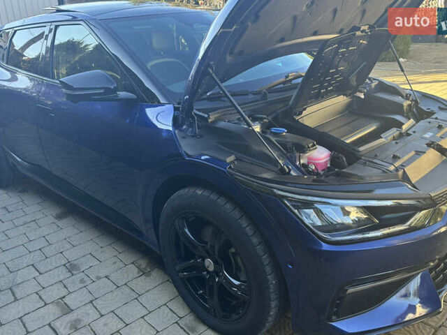 Синий Киа EV6, объемом двигателя 0 л и пробегом 24 тыс. км за 26300 $, фото 28 на Automoto.ua