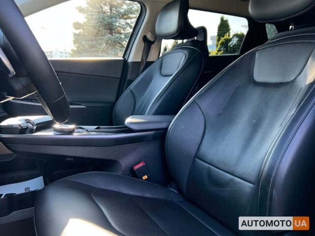 Синий Киа EV6, объемом двигателя 77 л и пробегом 63 тыс. км за 28100 $, фото 16 на Automoto.ua