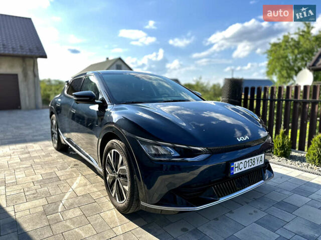 Синий Киа EV6, объемом двигателя 0 л и пробегом 70 тыс. км за 26000 $, фото 1 на Automoto.ua