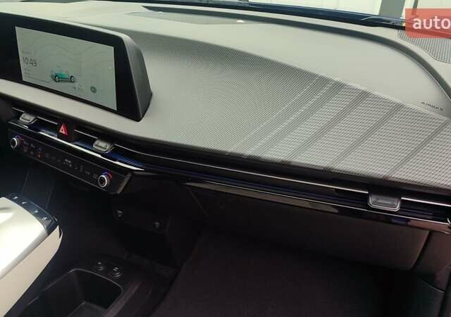 Синій Кіа EV6, об'ємом двигуна 0 л та пробігом 73 тис. км за 24200 $, фото 23 на Automoto.ua