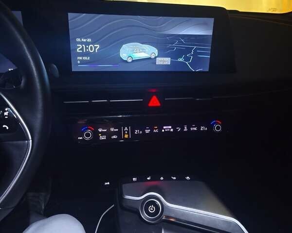 Синий Киа EV6, объемом двигателя 0 л и пробегом 62 тыс. км за 23700 $, фото 4 на Automoto.ua