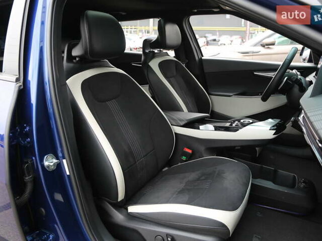 Синий Киа EV6, объемом двигателя 0 л и пробегом 44 тыс. км за 27600 $, фото 11 на Automoto.ua