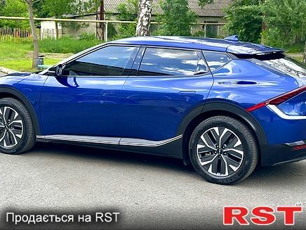 Синій Кіа EV6, об'ємом двигуна 0 л та пробігом 69 тис. км за 26500 $, фото 4 на Automoto.ua