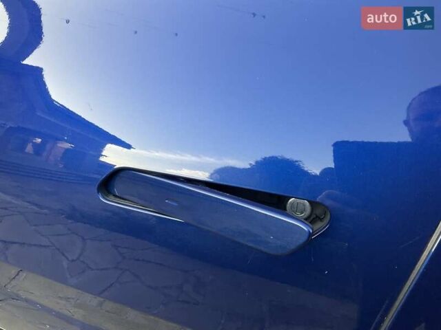 Синий Киа EV6, объемом двигателя 0 л и пробегом 87 тыс. км за 21499 $, фото 11 на Automoto.ua