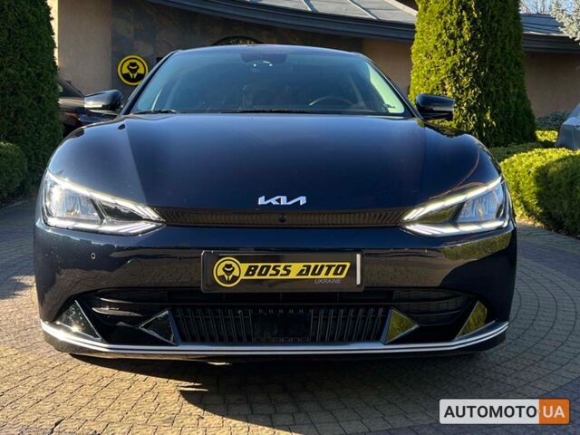 Синий Киа EV6, объемом двигателя 77 л и пробегом 63 тыс. км за 28100 $, фото 1 на Automoto.ua