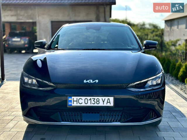 Синий Киа EV6, объемом двигателя 0 л и пробегом 70 тыс. км за 26000 $, фото 5 на Automoto.ua