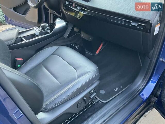 Синий Киа EV6, объемом двигателя 0 л и пробегом 87 тыс. км за 21499 $, фото 22 на Automoto.ua