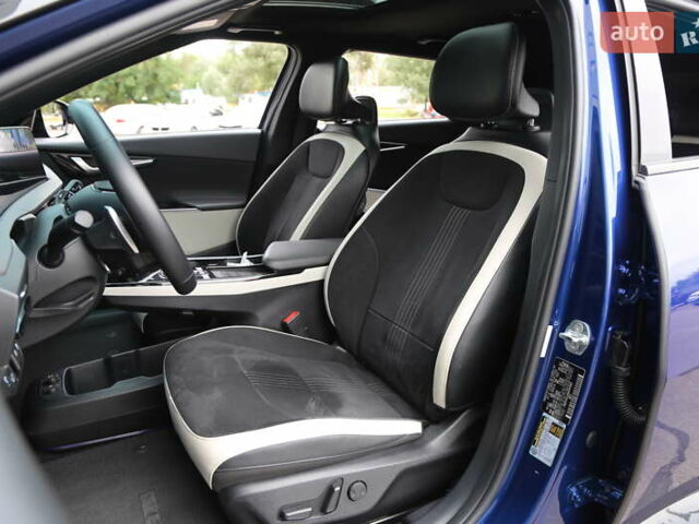 Синий Киа EV6, объемом двигателя 0 л и пробегом 44 тыс. км за 27600 $, фото 8 на Automoto.ua
