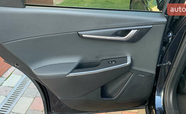 Синий Киа EV6, объемом двигателя 0 л и пробегом 36 тыс. км за 26750 $, фото 10 на Automoto.ua