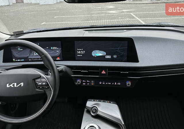 Синий Киа EV6, объемом двигателя 0 л и пробегом 29 тыс. км за 26900 $, фото 27 на Automoto.ua