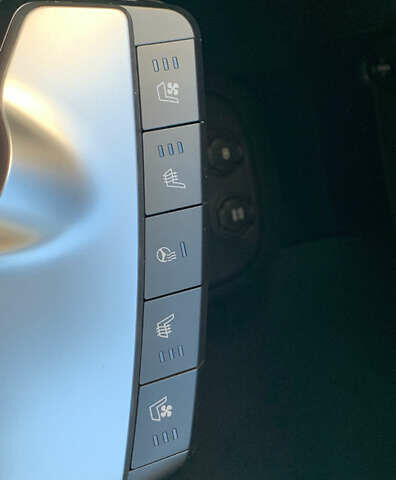 Синий Киа EV6, объемом двигателя 0 л и пробегом 36 тыс. км за 26750 $, фото 20 на Automoto.ua