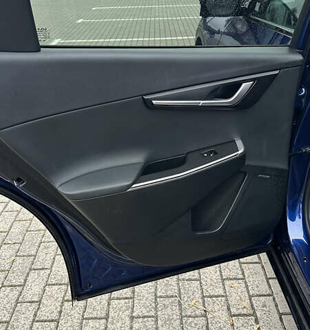 Синий Киа EV6, объемом двигателя 0 л и пробегом 29 тыс. км за 26900 $, фото 16 на Automoto.ua