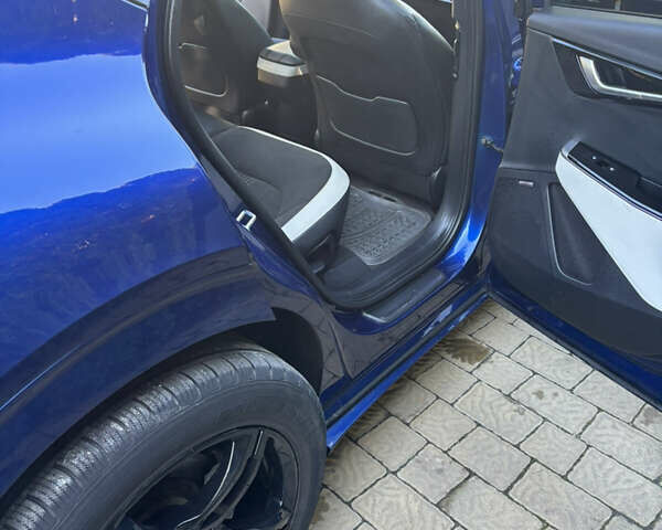 Синий Киа EV6, объемом двигателя 0 л и пробегом 24 тыс. км за 26300 $, фото 7 на Automoto.ua