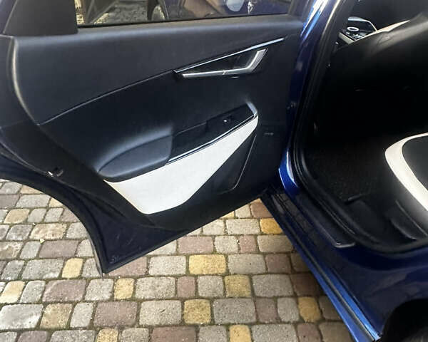 Синий Киа EV6, объемом двигателя 0 л и пробегом 25 тыс. км за 27100 $, фото 15 на Automoto.ua